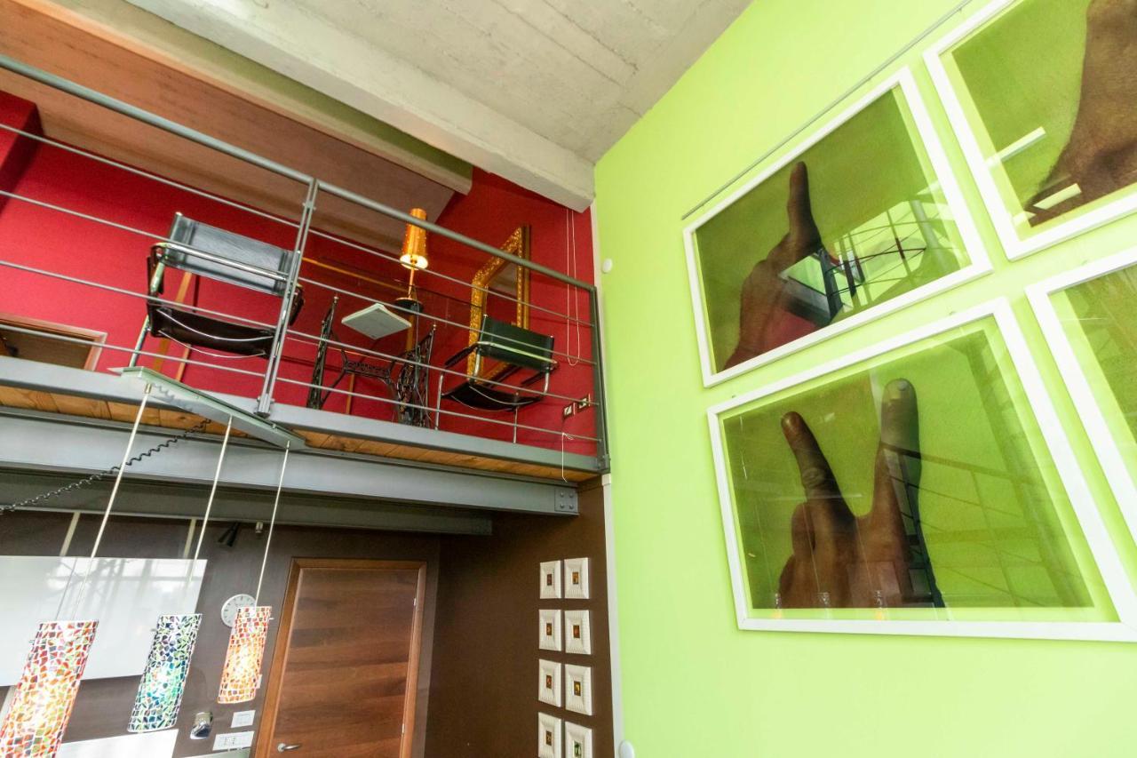 Dora Riverside Modern Apartment With Private Parking Torino Esterno foto